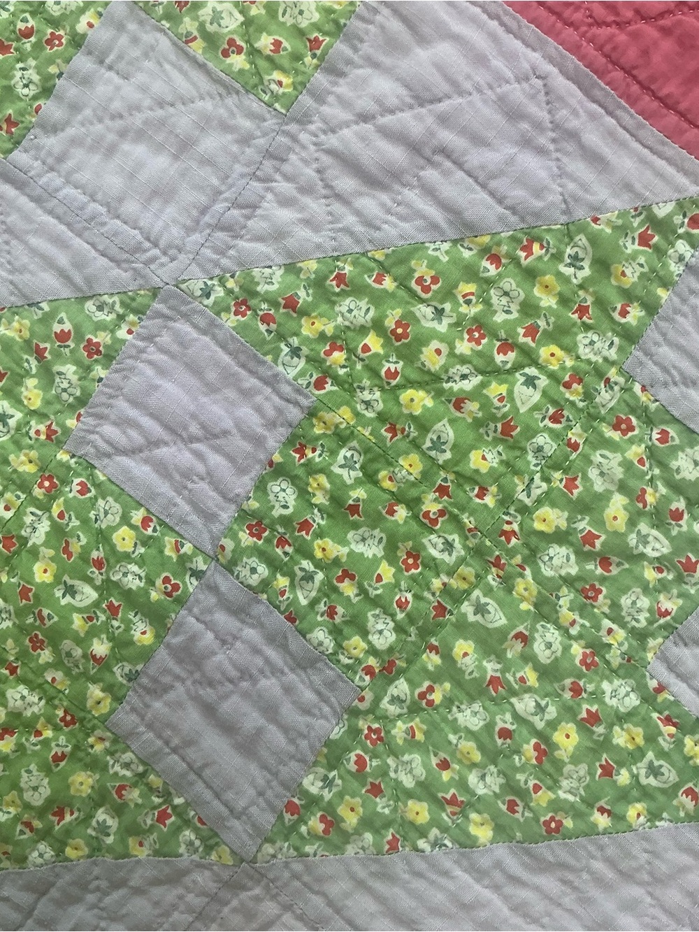 Vintage hand stitched multicolor Patchwork Quilt 72 x 74 USA made - Picture 5 of 10
